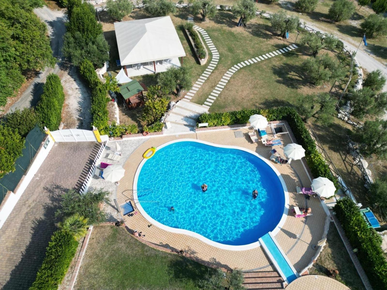 Hotel Le Cave Sirolo Esterno foto