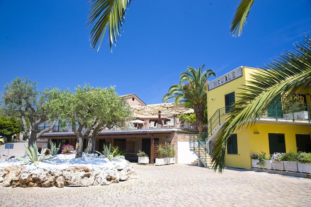 Hotel Le Cave Sirolo Esterno foto